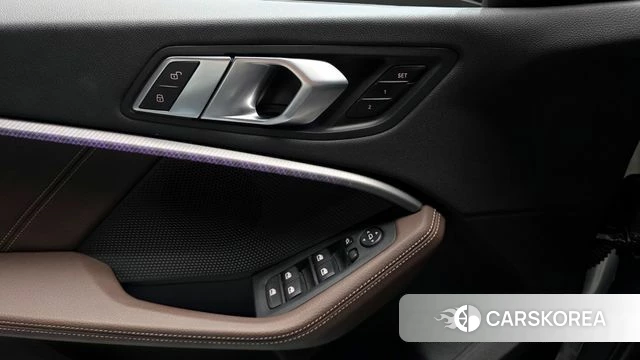 BMW 1 Series (F40) id 3852465 из Кореи 8