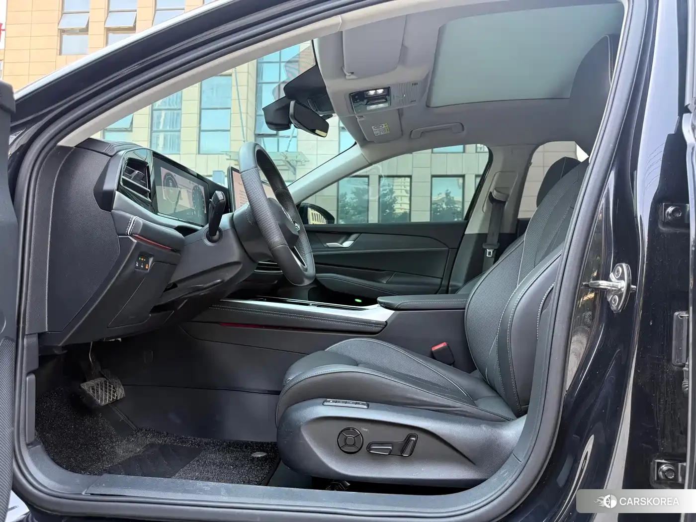 Volkswagen Passat id 4576605 из Китая 8