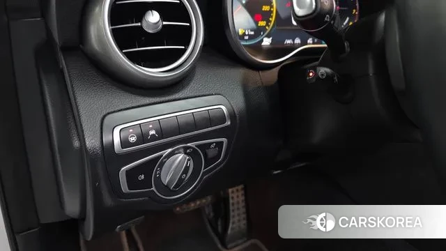 Mercedes-Benz C-Class W205 id 3438990 из Кореи 8