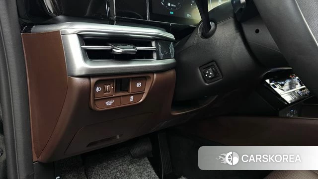 Hyundai Grandeur (GN7) id 4898396 из Кореи 8