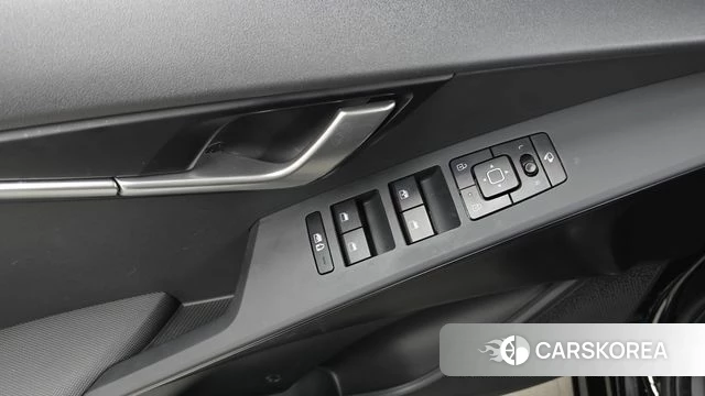Kia Di Ol Nu Niro id 3864270 из Кореи 8