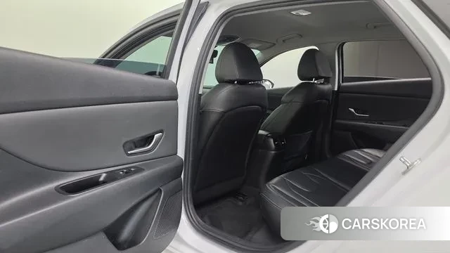 Hyundai Avante (CN7) id 3646114 из Кореи 8