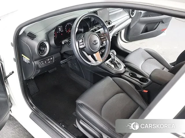 Kia Come New K3 id 3520512 из Кореи 8