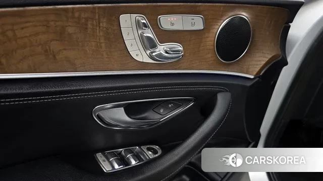 Mercedes-Benz E-Class W213 id 2981773 из Кореи 8