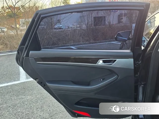 Genesis G80 id 3631927 из Кореи 8