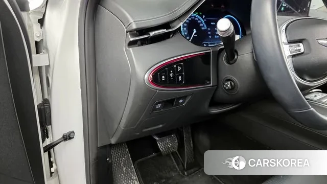 Genesis GV70 id 3654659 из Кореи 8