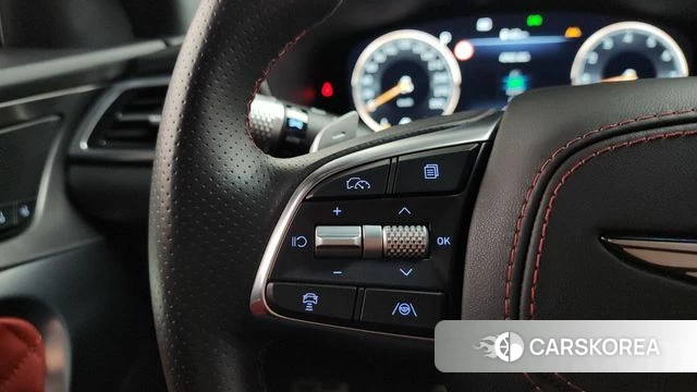 Genesis The New G70 id 3921714 из Кореи 8