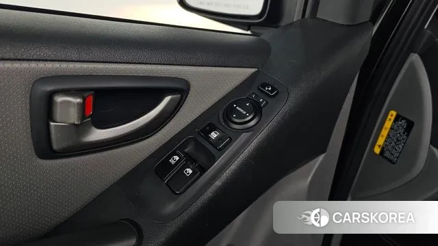 Hyundai The New Grand Starex id 3640607 из Кореи 8