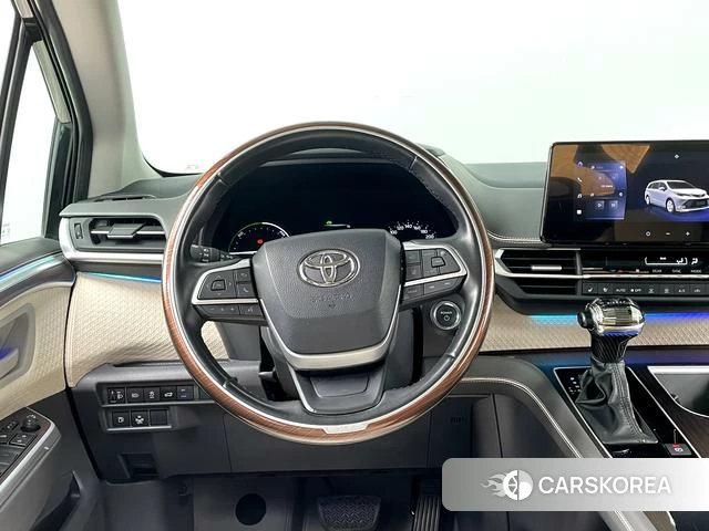 Toyota Saina id 4265984 из Китая 8
