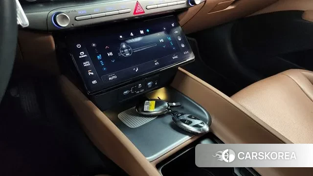 Hyundai Grandeur (GN7) id 3610356 из Кореи 8