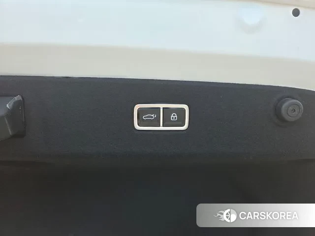 Hyundai Ionic 6 id 3058255 из Кореи 8