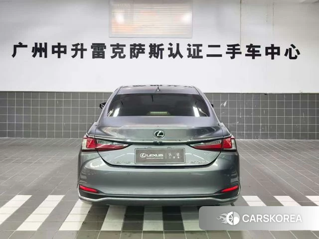 Lexus ES id 4321079 из Китая 8