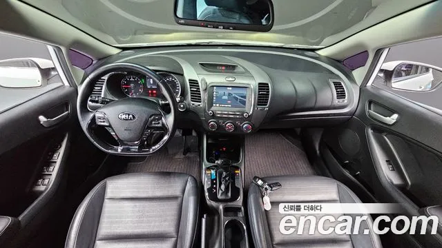 Kia The New K3 id 2575969 из Кореи 8