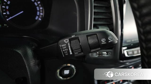 Ssangyong The New Rexton Sports Cannes id 3812983 из Кореи 8