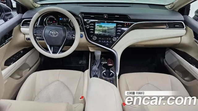 Toyota Camry (XV70) id 2598219 из Кореи 8