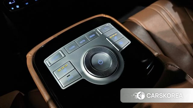 Genesis Electrified G80 (RG3) id 3832613 из Кореи 8