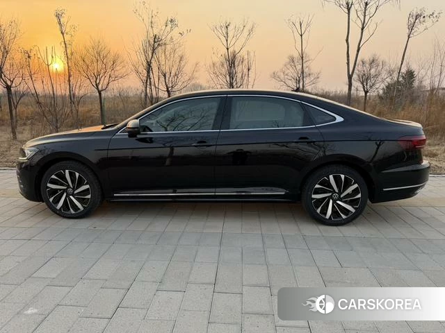 Volkswagen Passat id 4264706 из Китая 8