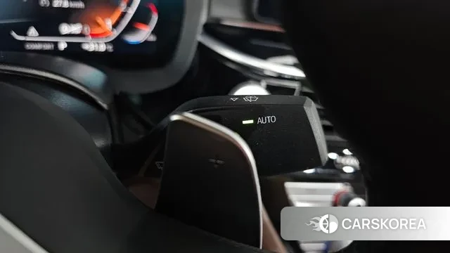 BMW 5 Series (G30) id 3043989 из Кореи 8