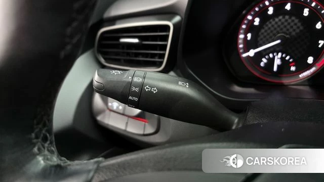 Hyundai Veloster (JS) id 3879846 из Кореи 8