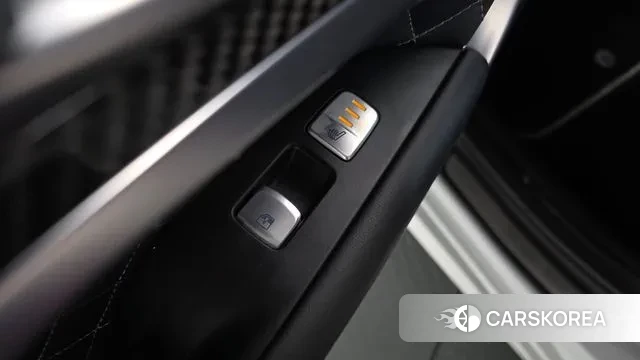 Genesis G70 id 3060432 из Кореи 8