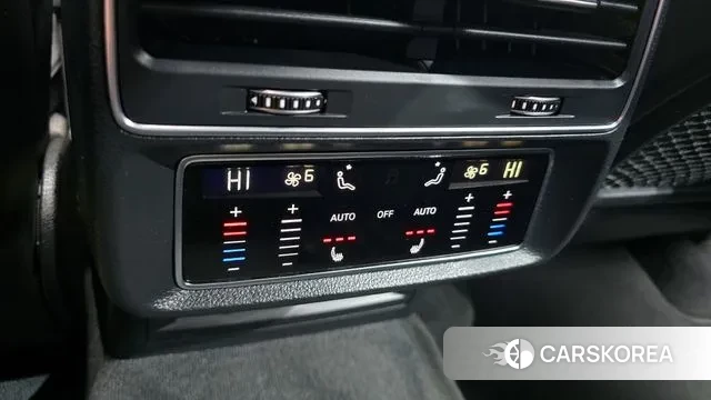 Audi Q8 (4M) id 3587631 из Кореи 8