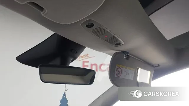 Tesla Model Y id 3679609 из Кореи 8