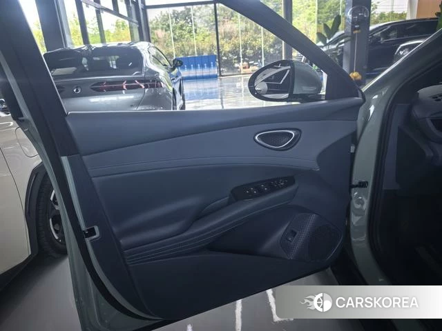 BYD Seal 06GT id 4198864 из Китая 8