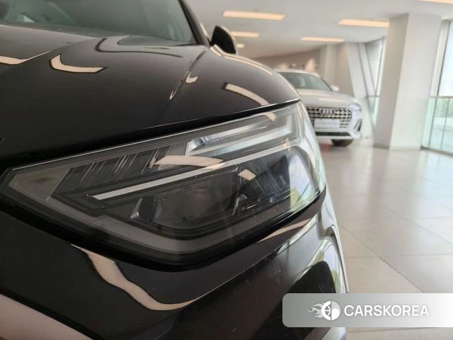 Audi Q5L id 4258210 из Китая 8