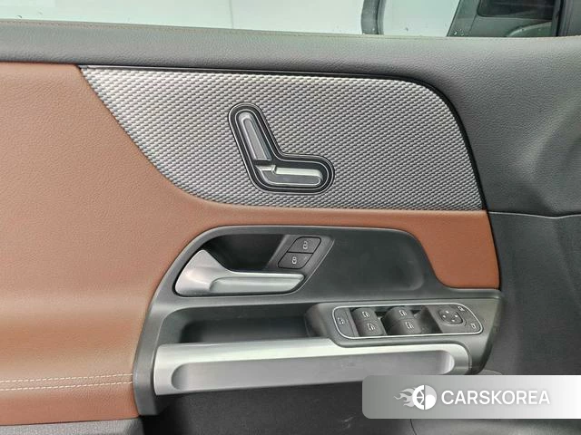 Mercedes-Benz GLB id 4209752 из Китая 8