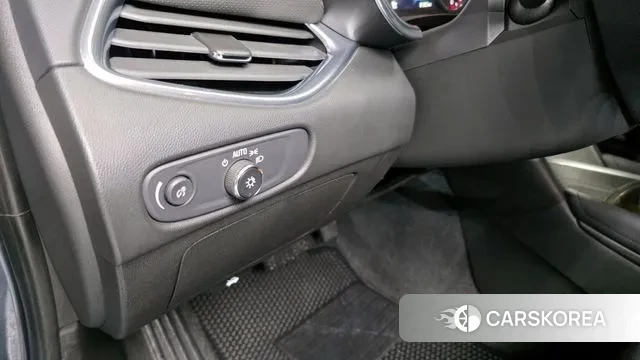 Chevrolet (GM Daewoo) The New Malibu id 3356876 из Кореи 8