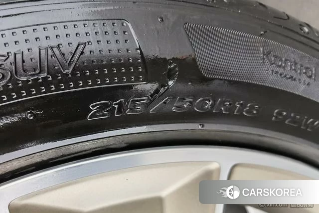 Audi Q2L id 4298126 из Китая 8