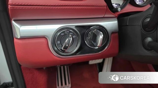 Porsche 718 Boxster id 4280835 из Кореи 8