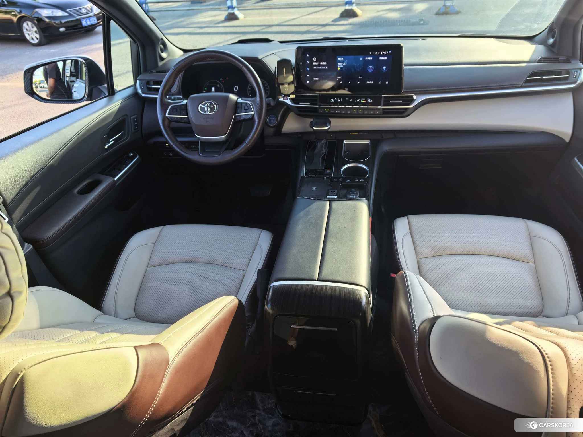 Toyota Grevia id 4455887 из Китая 8
