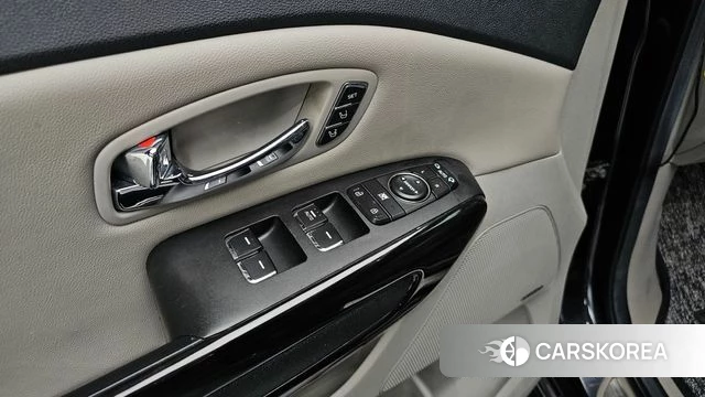 Kia The New Carnival id 4246162 из Кореи 8