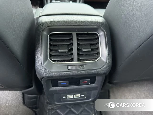 Volkswagen Tiguan L id 4298010 из Китая 8