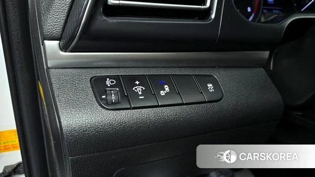 Hyundai The New Avante AD id 3834149 из Кореи 8