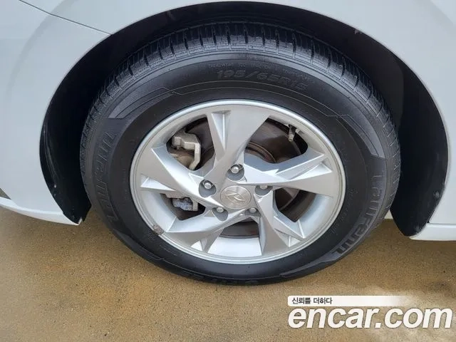 Hyundai Avante (CN7) id 2948615 из Кореи 8