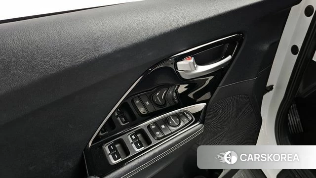 Kia Niro EV id 3860082 из Кореи 8