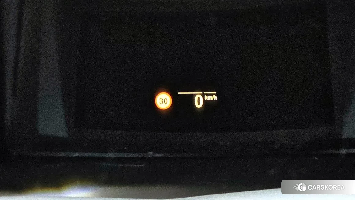 BMW 5 Series (G30) id 2137771 из Кореи 8