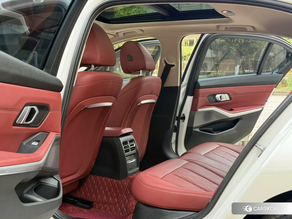 BMW 3 series id 4405904 из Китая 8