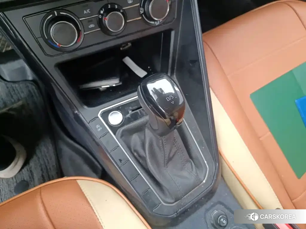 Volkswagen Lavida id 4576601 из Китая 8