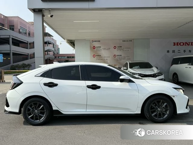 Honda Civic id 4274412 из Китая 8