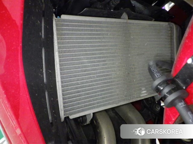 Honda CBR400R id 4184943 из Японии 8