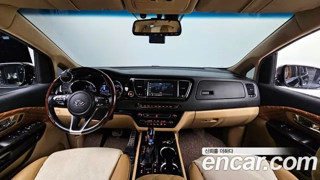 Kia The New Carnival id 2562044 из Кореи 8