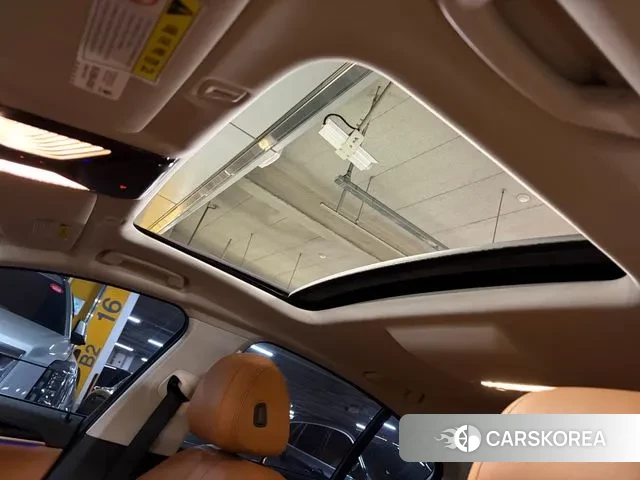 BMW 5 Series (G30) id 3757106 из Кореи 8