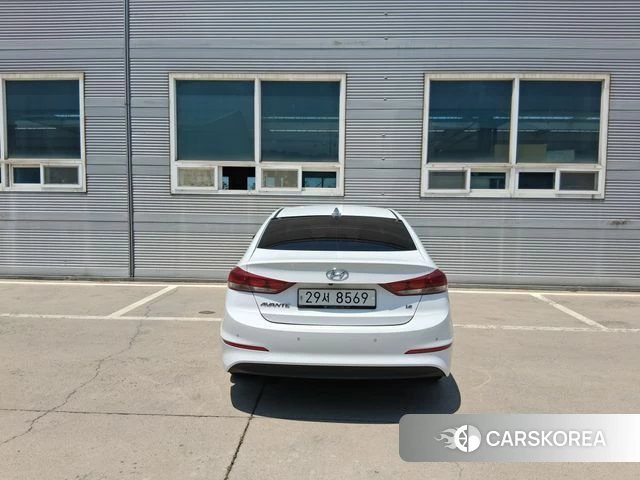 Hyundai Avante AD id 4520894 из Кореи 8