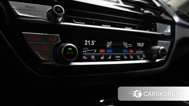 BMW 5 Series (G30) id 4293730 из Кореи 8