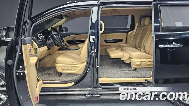 Kia The New Carnival id 2712878 из Кореи 8