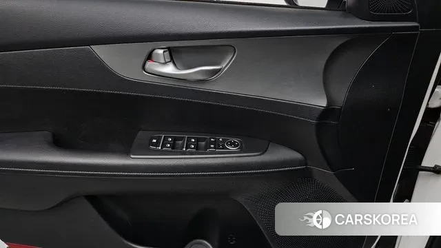 Kia Come New K3 id 3460214 из Кореи 8