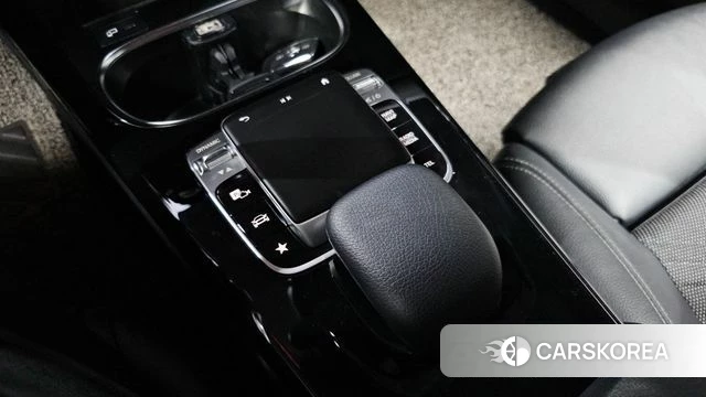 Mercedes-Benz A-Class W177 id 4647395 из Кореи 8